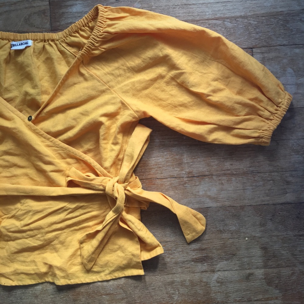 wrap billabong top
